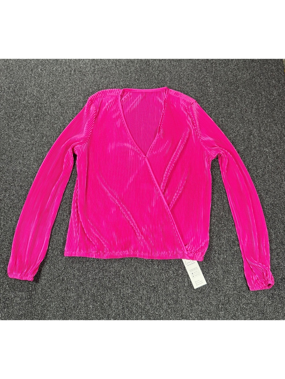 NWT Cupshe Women's Pink pleated Long Sleeve Blouse XS